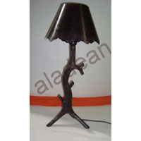 Wooden Turning Desk Lamp Shade