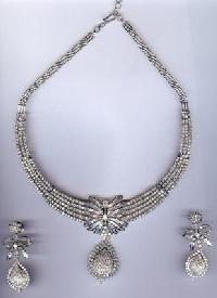 Diamond Necklace Set (007)