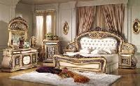 traditional bedroom furniture