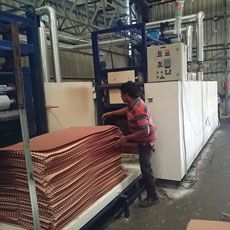 Gluing Machine