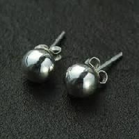 silver ball studs