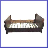 BR - 077 wooden beds
