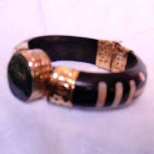 Horn Bangles A-10