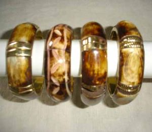 Horn Bangles B-02