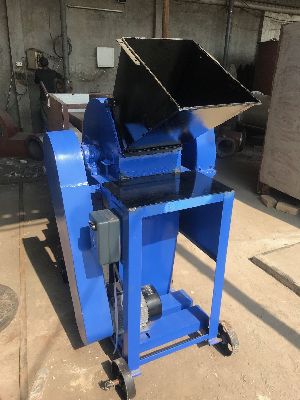 Garden Waste Shredder Machine