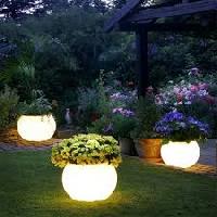 outdoor solar lights