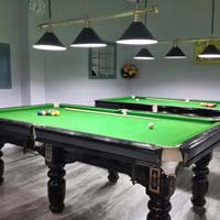 POOL TABLE SIZE 4X8 FT.