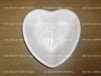 Areca Leaf Heart Shape Plates 01