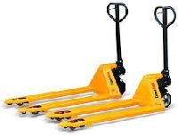 industrial pallet trucks