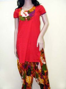 Red Patiala Salwar Suit