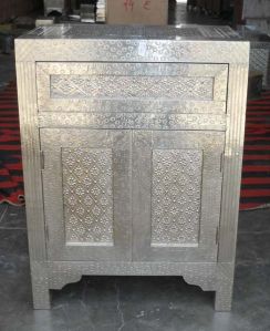 White Metal Embossed Bedside Cabinet (NB-WMBI5)