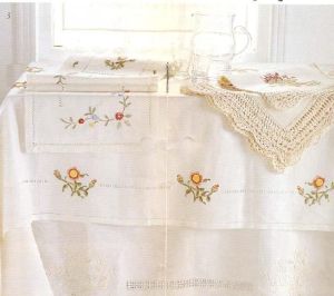 Emb Table Cloth