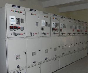 Vacuum Circuit Breakers