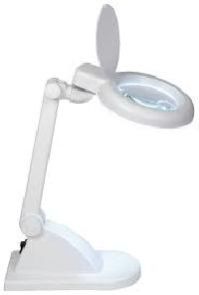 Illuminated Magnifier