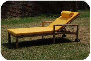 Outdoor Loungers For Gardens