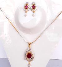 Imitation Pendant Set