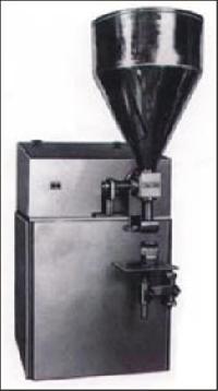 Cream Filling Machine