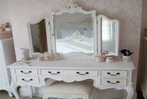 Wooden Dressing Table