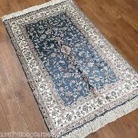 hand woven silk carpets