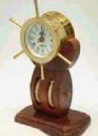 18 pulley clock