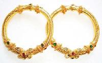 Kundan Bangles