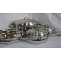 Belly Shaped Cookware Set