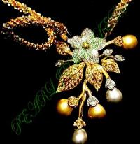 Gold & Diamond Jewellery - D017