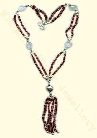 BN-01 beaded necklace