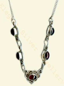 CN-02 cabochon necklace