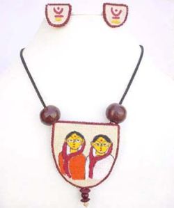 Painted Jute Necklace -05