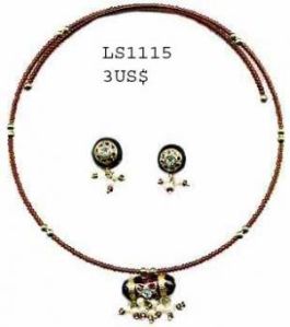 Lac Necklace-1114