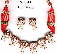 Lac Necklace-1129