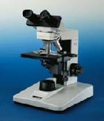 Hund Research Microscope H600