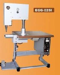 EGG-025I Ultrasonic Surgical Gown Sewing Machine