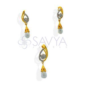 Diamond Pendant Set