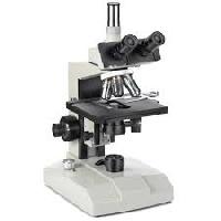 Trinocular Microscopes