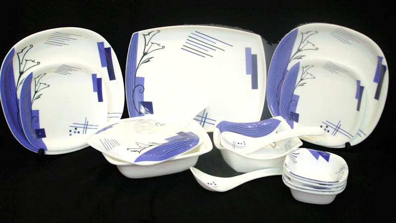Acrylic Dinner Set