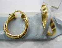 Gold Earrings 001