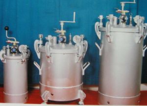 Pressure Feed Tank