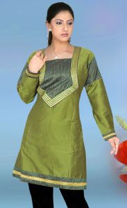 Designer Silk Kurti