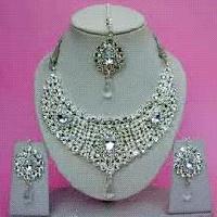 Silver Kundan Necklace Set