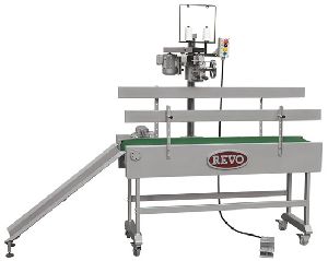 TABLE CONVEYOR SEWING SYSTEM