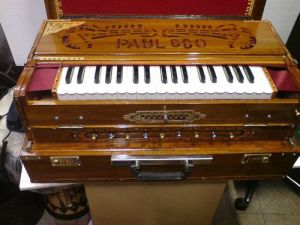 Scale Changer Harmonium