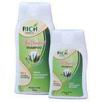 Rich Herbal Shampoo