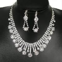 bridal necklaces