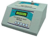 Microprocessor Haemoglobin Meter