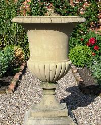 gardens vases