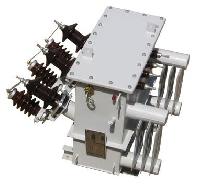 three phase distribution transformers