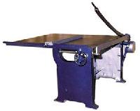 Corrugated Board Cutter