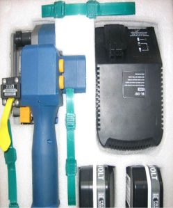 Battery Powered Plastic Strapping Tool